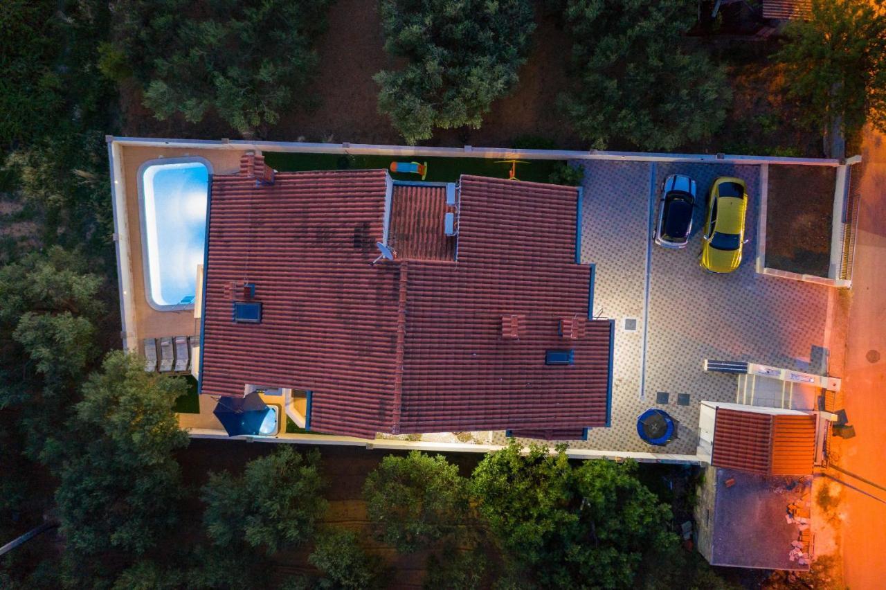 Villa Slavica Sveti Filip i Jakov Exterior foto